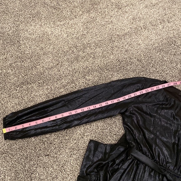 Simply Vera Vera Wang Long Sheer Sleeve Dress. Size XS - Picture 6 of 15